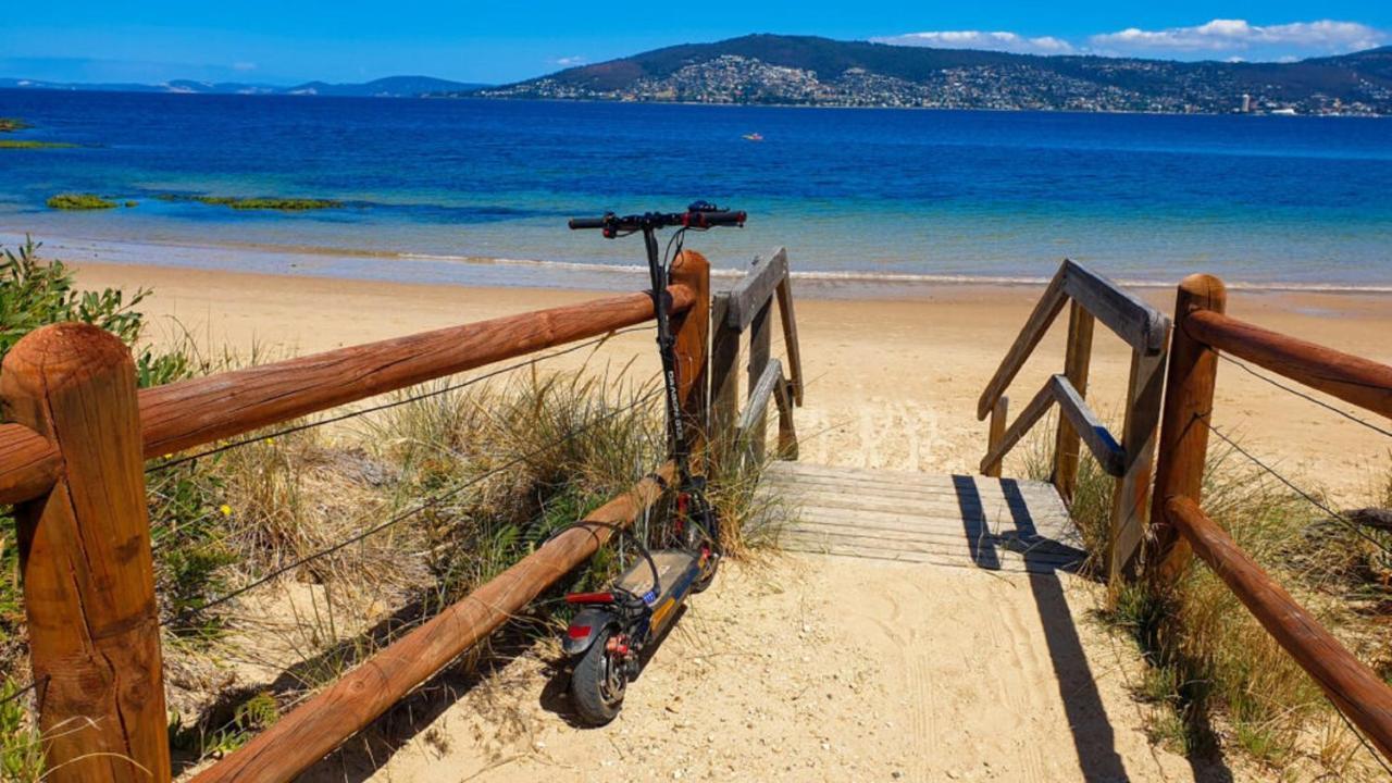 Holiday home House 3 Mins Walk Bellerive, Hobart Bellerive