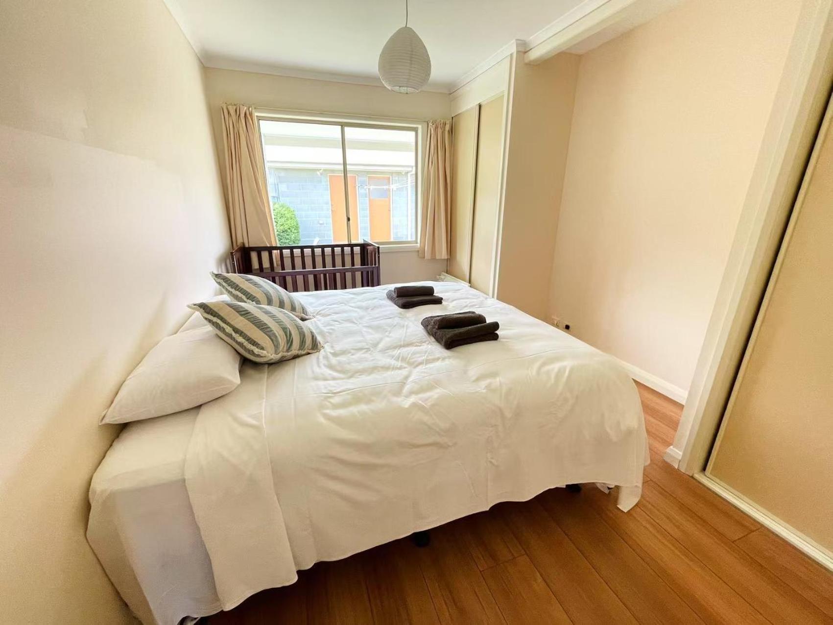 House 3 Mins Walk Bellerive, Hobart Bellerive